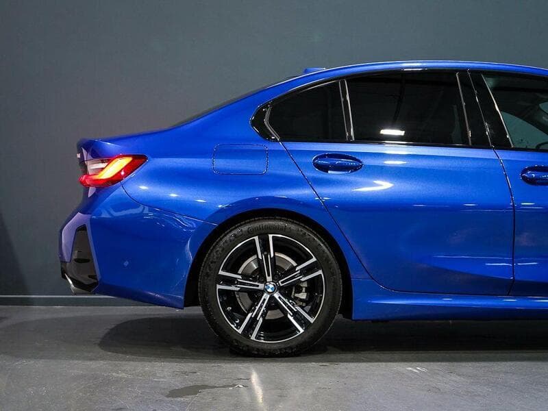 2023 BMW 3 Series - Thumbnail 29