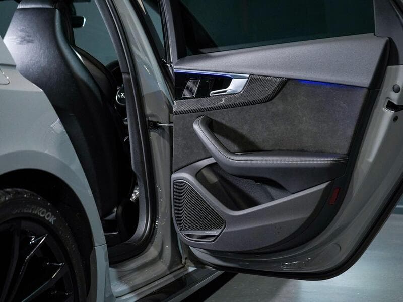 2020 Audi RS4 Avant - Thumbnail 30