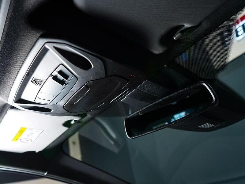 2016 Ford Focus - Thumbnail 16