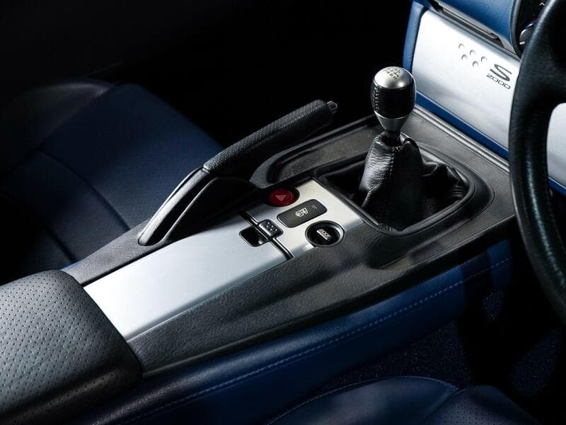 2004 Honda S2000 - Thumbnail 21