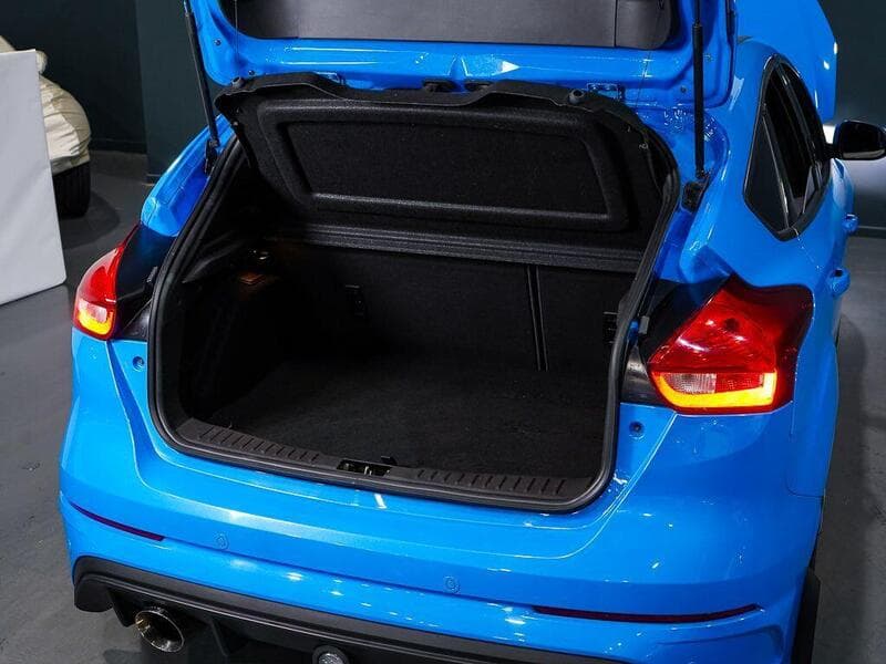 2016 Ford Focus - Thumbnail 35