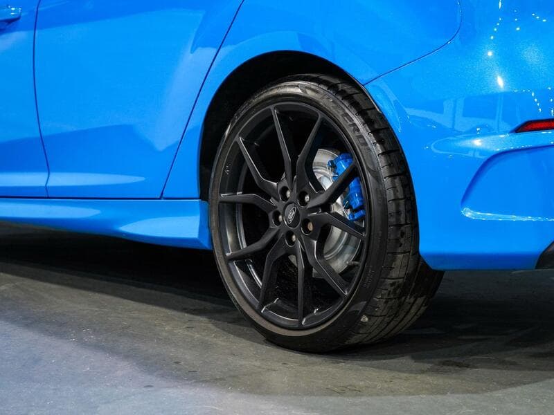 2017 Ford Focus - Thumbnail 25