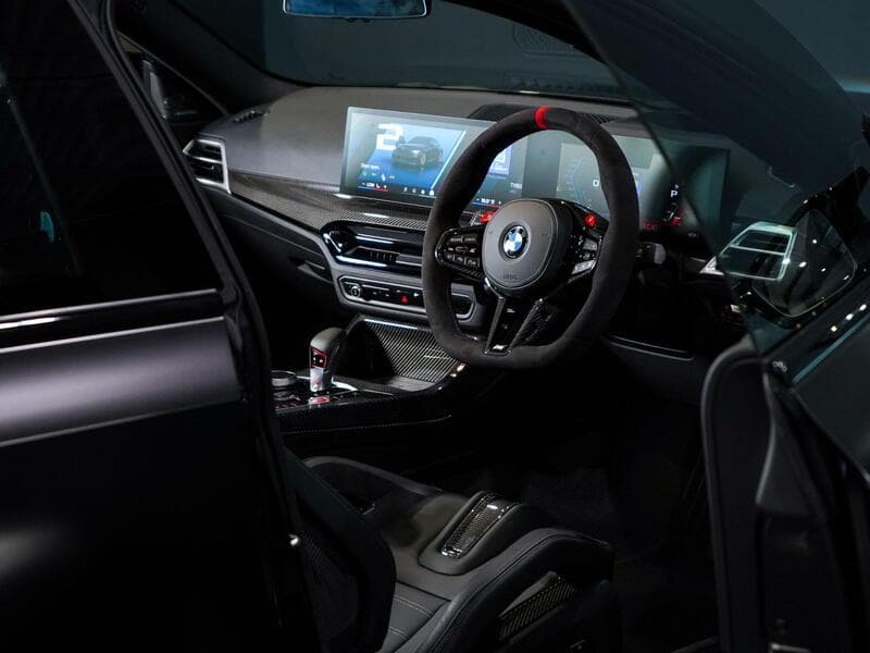 2026 BMW M2 - Thumbnail 16