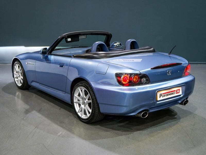 2004 Honda S2000 - Thumbnail 17