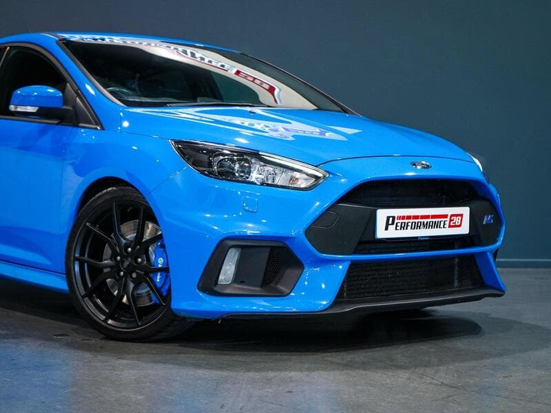 2017 Ford Focus - Thumbnail 6