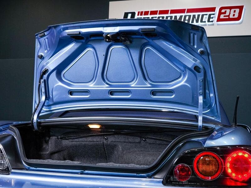2004 Honda S2000 - Thumbnail 62