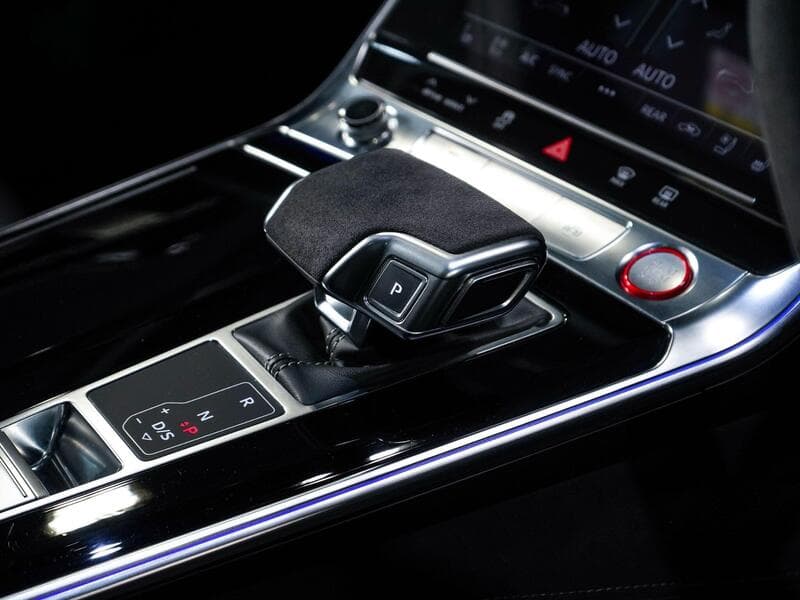 2020 Audi RS6 Avant - Thumbnail 12