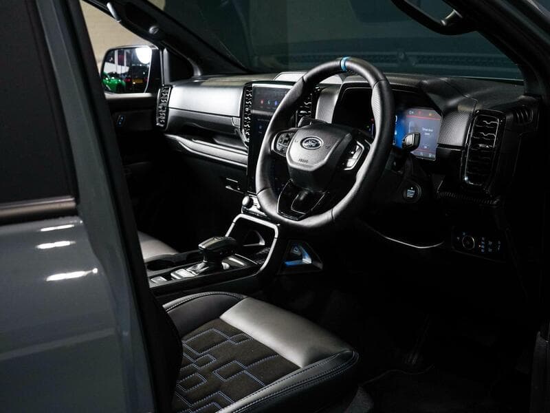 2025 Ford Ranger - Thumbnail 25